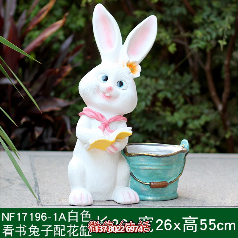 玻璃鋼兔子雕塑，為公園增色