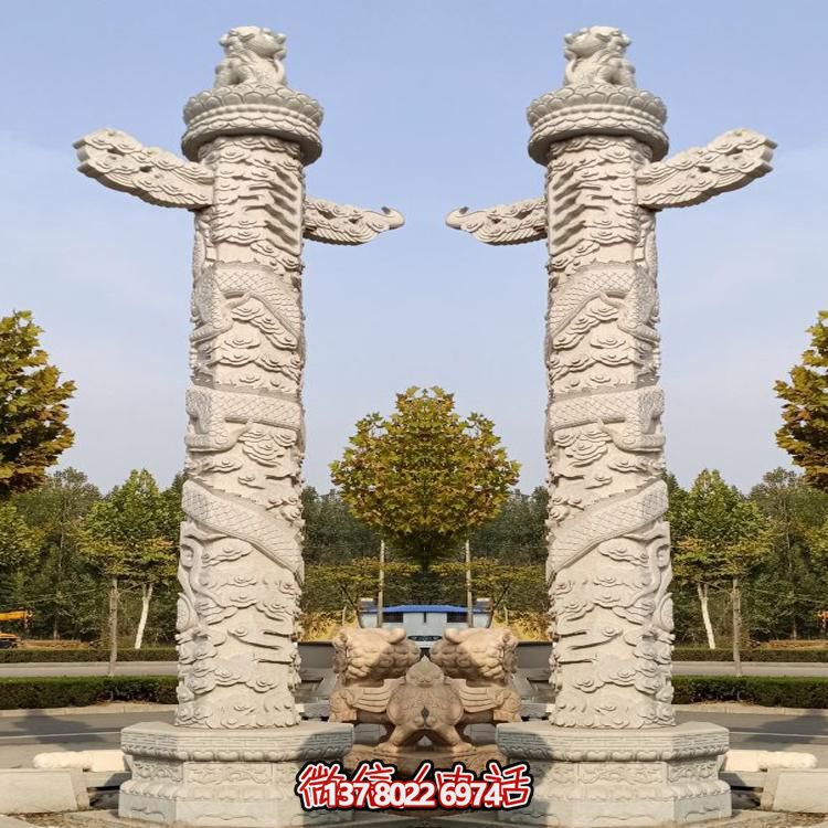 精美大理石手工雕刻龍紋華表雕塑，點(diǎn)綴廣場美景