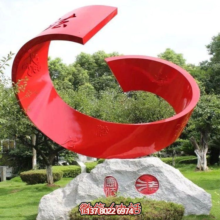 大型不銹鋼彩繪雕塑，點綴戶外園林景觀