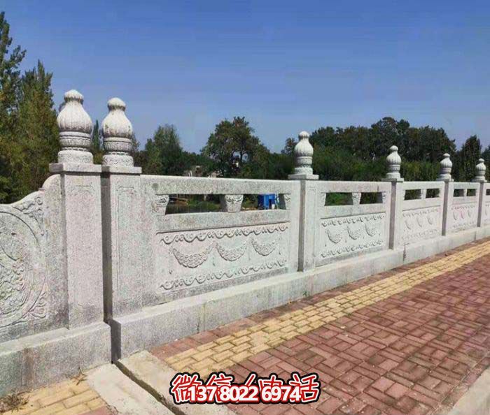 橋上雕刻花紋鏤空防護(hù)欄桿 橋上雕刻花紋鏤空防護(hù)欄桿