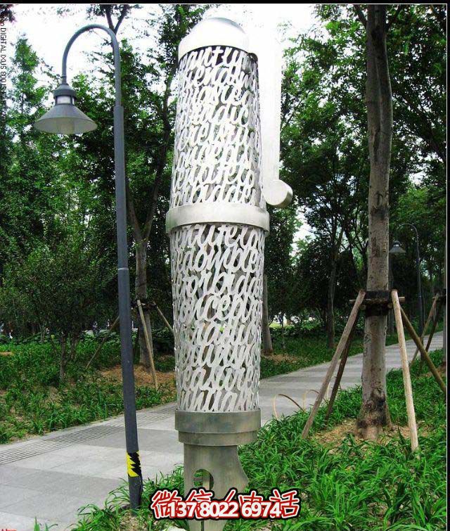 公園創意有趣筆尖朝下的鋼筆雕塑 公園創意有趣筆尖朝下的鋼筆雕塑