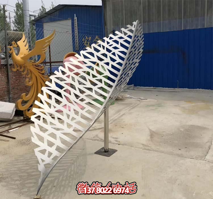 農場池塘不銹鋼園林剪紙樹葉雕塑 農場池塘不銹鋼園林剪紙樹葉雕塑