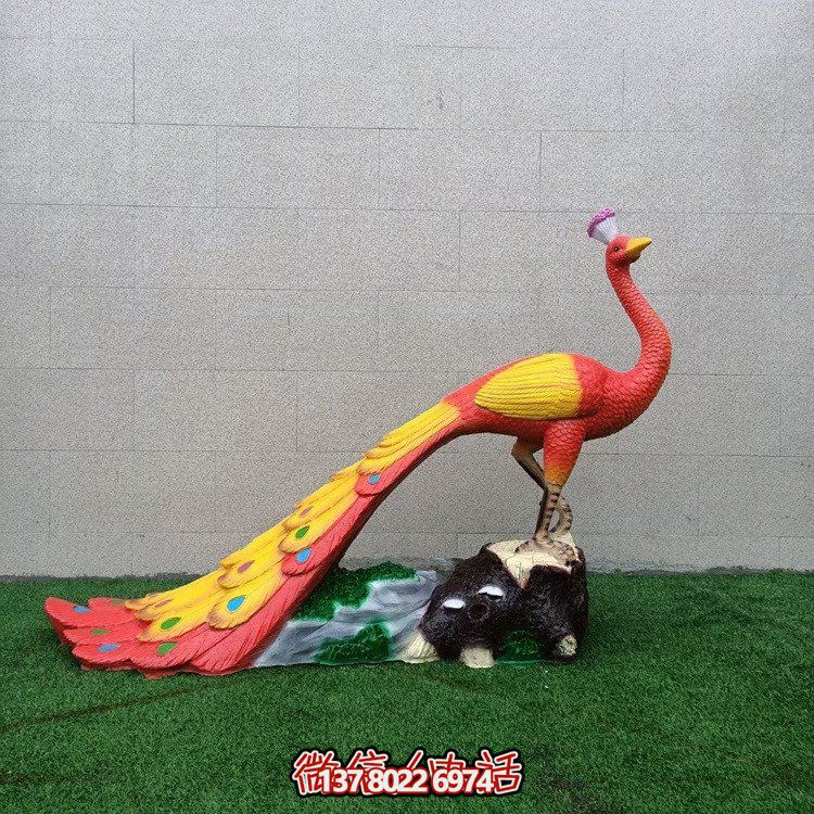 玻璃鋼彩繪孔雀雕塑
